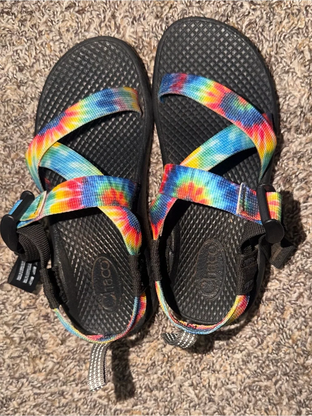 Chaco bright tie